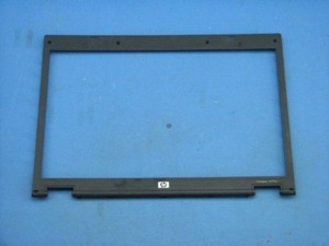 Displayrahmen  HP Compaq 6715S Notebook 6-24485