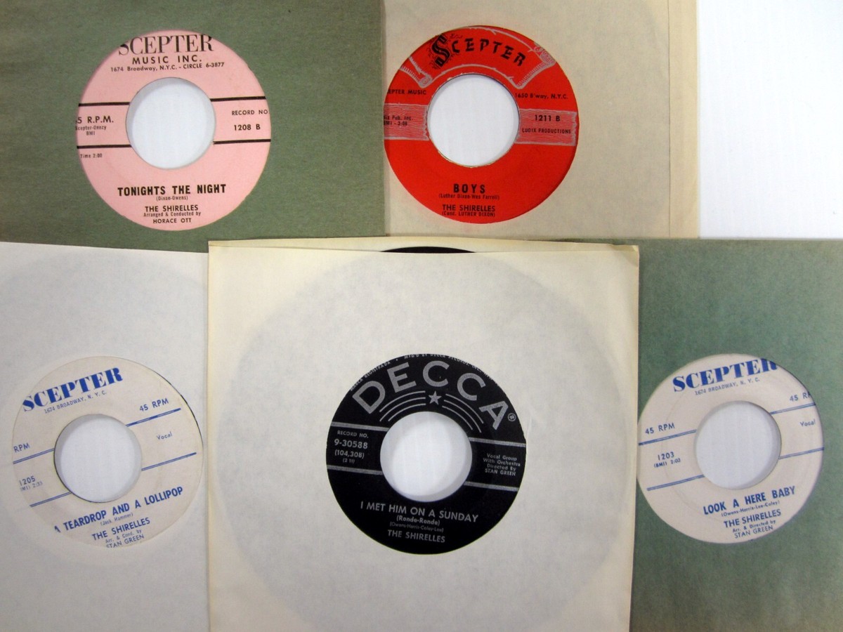 the SHIRELLES Lot of 11x45rpm Singles 1960s pop 