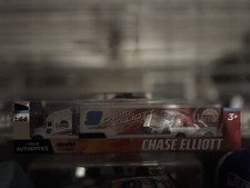 NASCAR AUTHENTICS 2022 CHASE ELLIOTT 9 LLUMAR HAULER 1/64