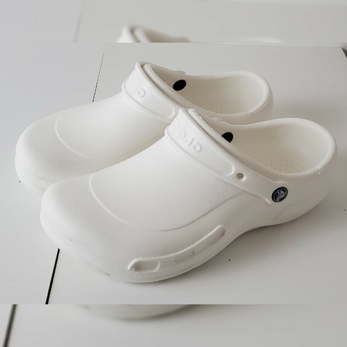 comfortable crocs for work