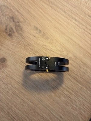 Armband 1017 ALYX 9SM schwarz - Metallschnalle