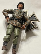 WWII German Iron  CROSS 1939 and soldier