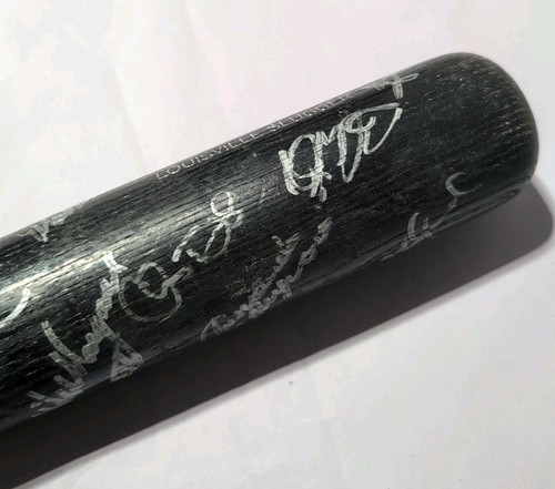 2000's ARIZONA DIAMONDBACKS 2001 WS + TEAM SIGNED AUTOGRAPHED BASEBALL BAT - Picture 8 of 16