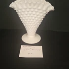 Fenton White Milk Glass Hobnail Fan Vase Decorative Art Theme North American