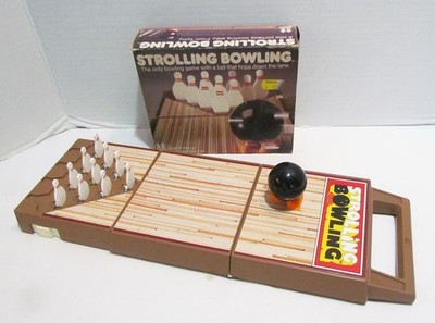 TOMY 1980 STROLLING BOWLING WHITE KNOB WIND-UP GAME W/ THE BOX VINTAGE WORKS!