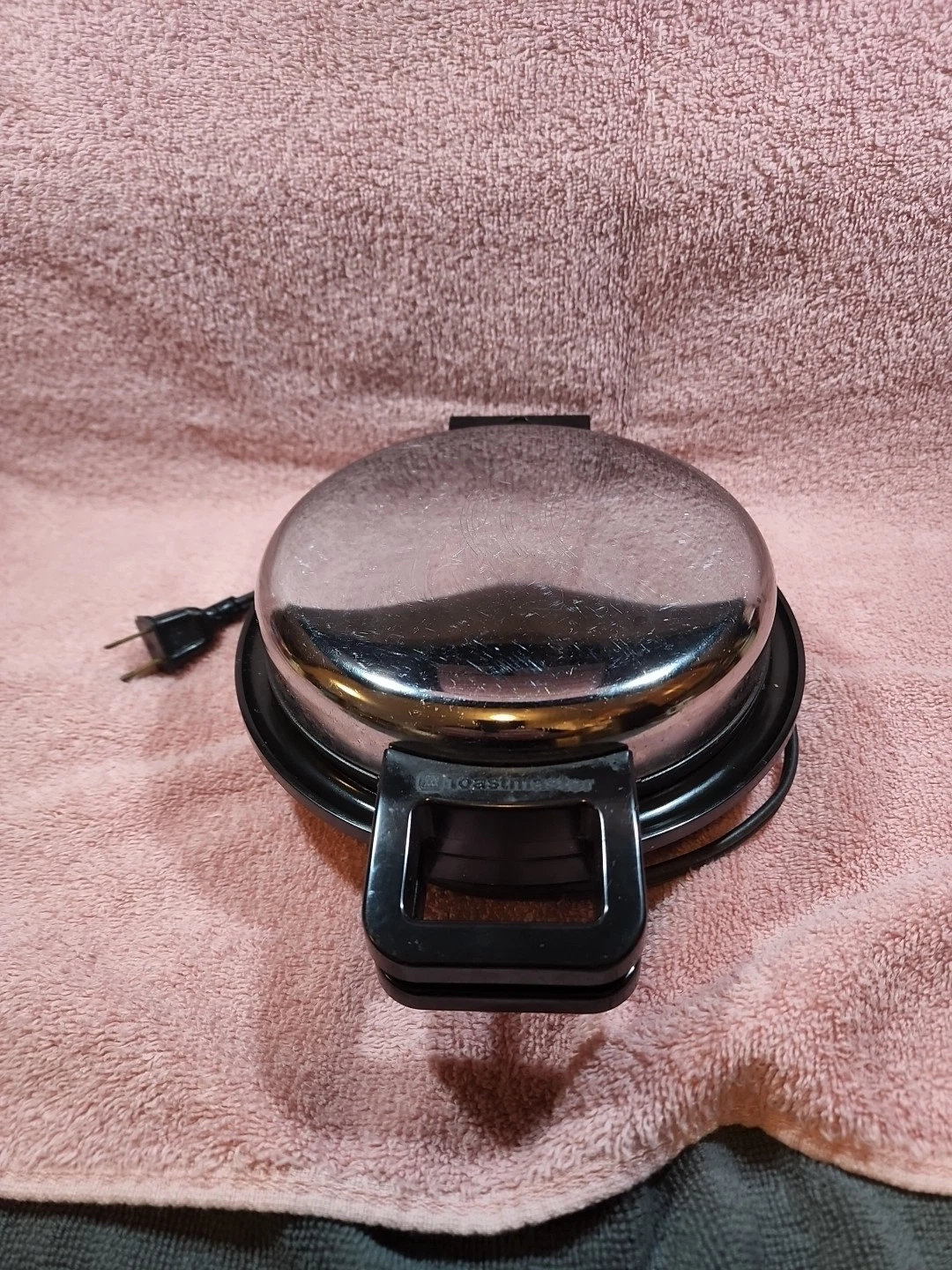 Toastmaster Waffle Iron Model 245 Non Stick Chrome Made In USA Vintage