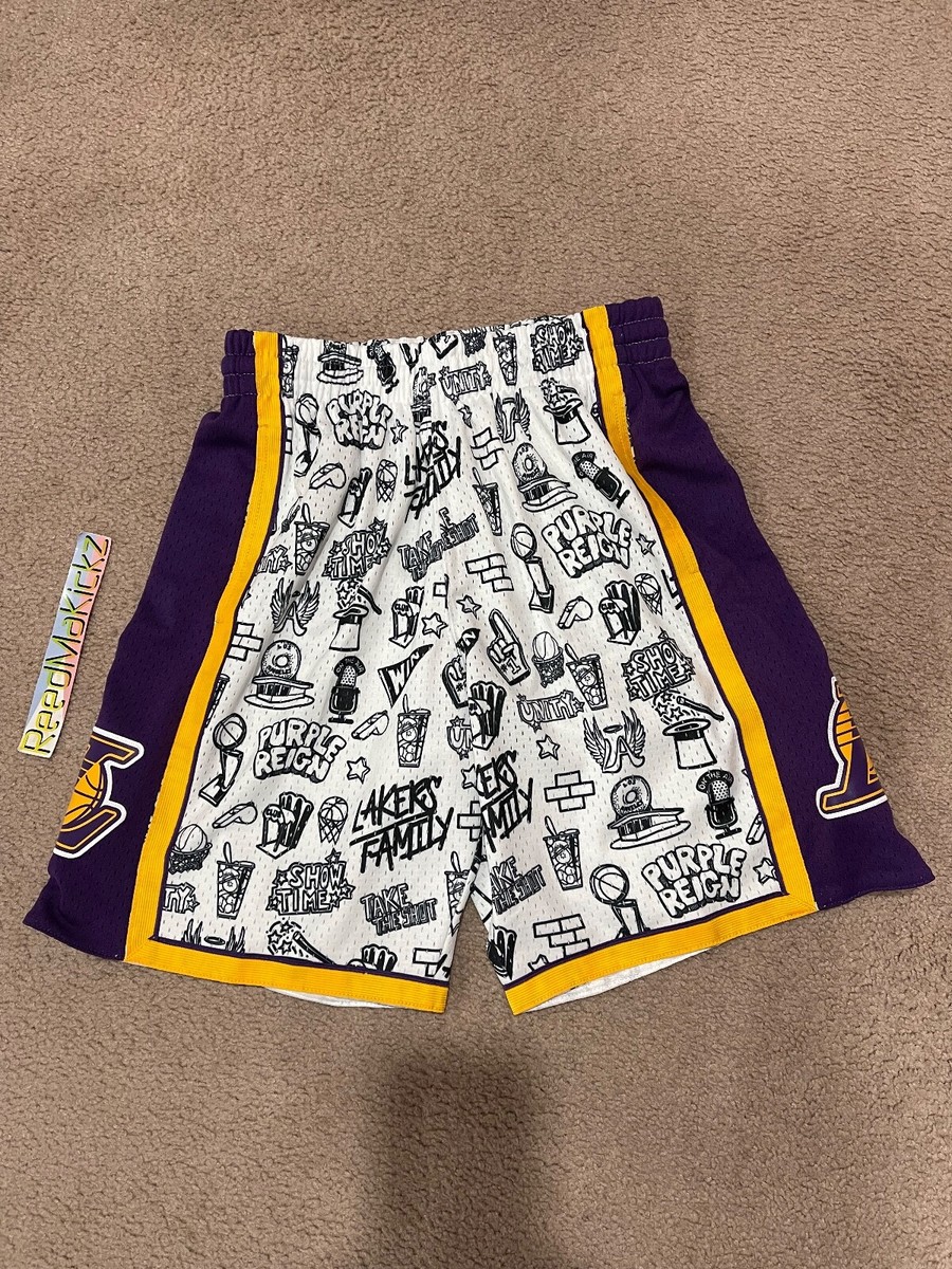 Mitchell Ness Los Angeles Lakers HWC Doodle Shorts Mens Medium