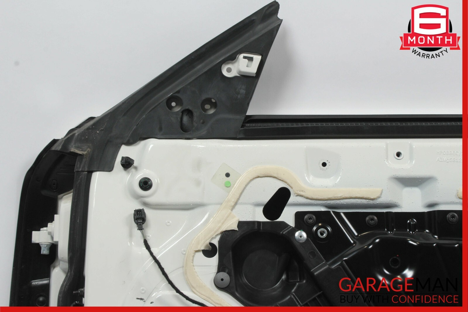 14-17 Maserati Ghibli Front Right Passenger Side Exterior Door Shell White
