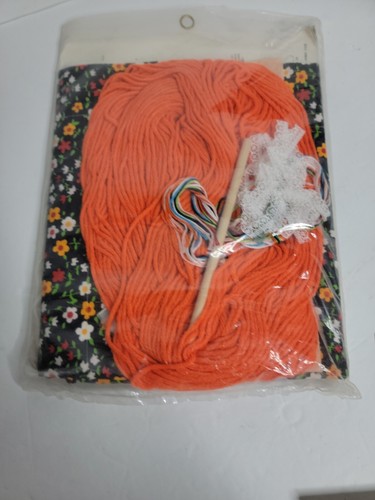 Vintage~ Bucilla~ Creative Needlecraft Sewing Kit 8675 Mary Ann Toy Rag Doll - Picture 3 of 5
