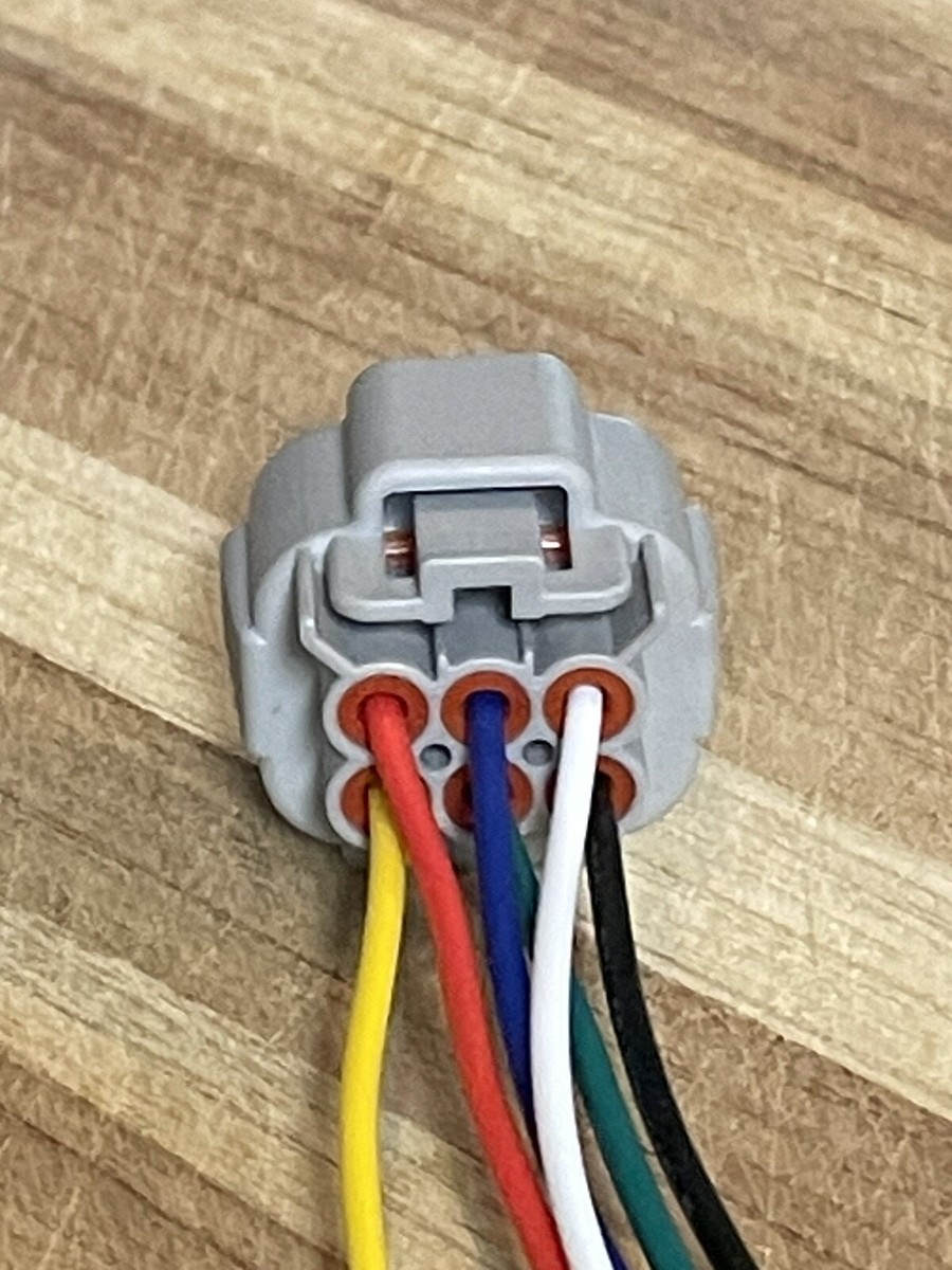 81070-60K62 LED Headlight Connector For 2016-2020 Toyota Land