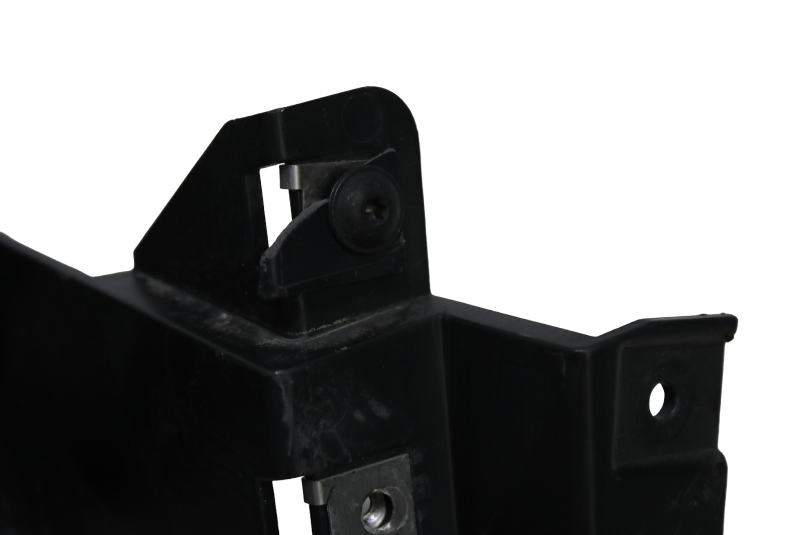 Audi R8 V10 Spyder Rear Left Engine Exhaust Tail Pipe Tip Bracket 2017 2018 OEM