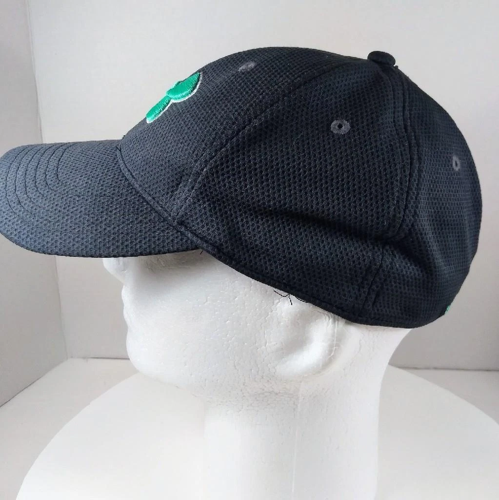 Under armour men's ua hotsell classic stretch fit cap