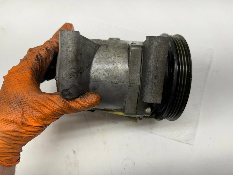 OEM 2008 2009 2010 2011 2012 2013 2014 2015 Smart Forttwo A/C Compressor - Image 4 of 4