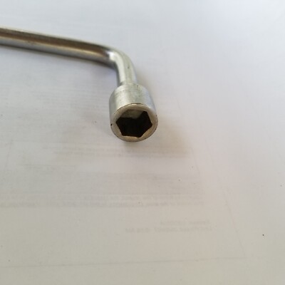 Genuine Vintage Mercedes Benz A2215810001 Walter 17mm + 10mm Lug