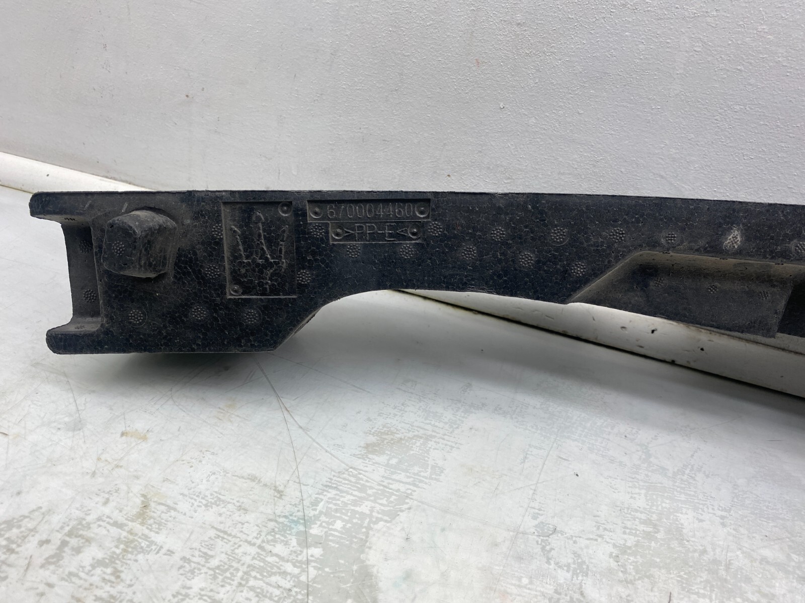 ⭕ 2014-2017 Maserati Ghibli Front Bumper Energy Foam Impact Absorber 670004460