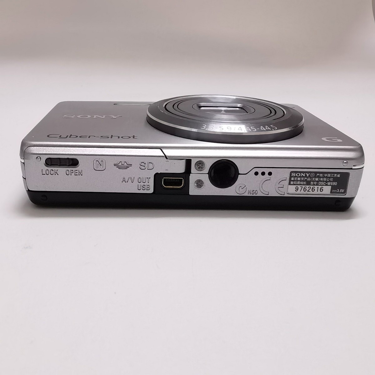 Sony Cyber-shot DSC-W690 16.1MP CCD Vintage Cam 10x Optical Zoom