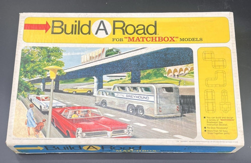 Matchbox Brand 1967 "Build A Road" Playset. Vintage. BR-1