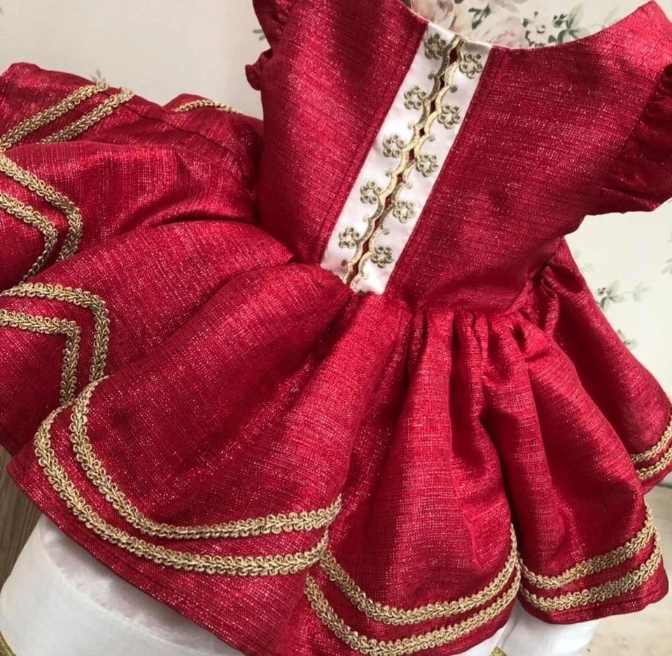 white christmas dresses Doll Cake with 