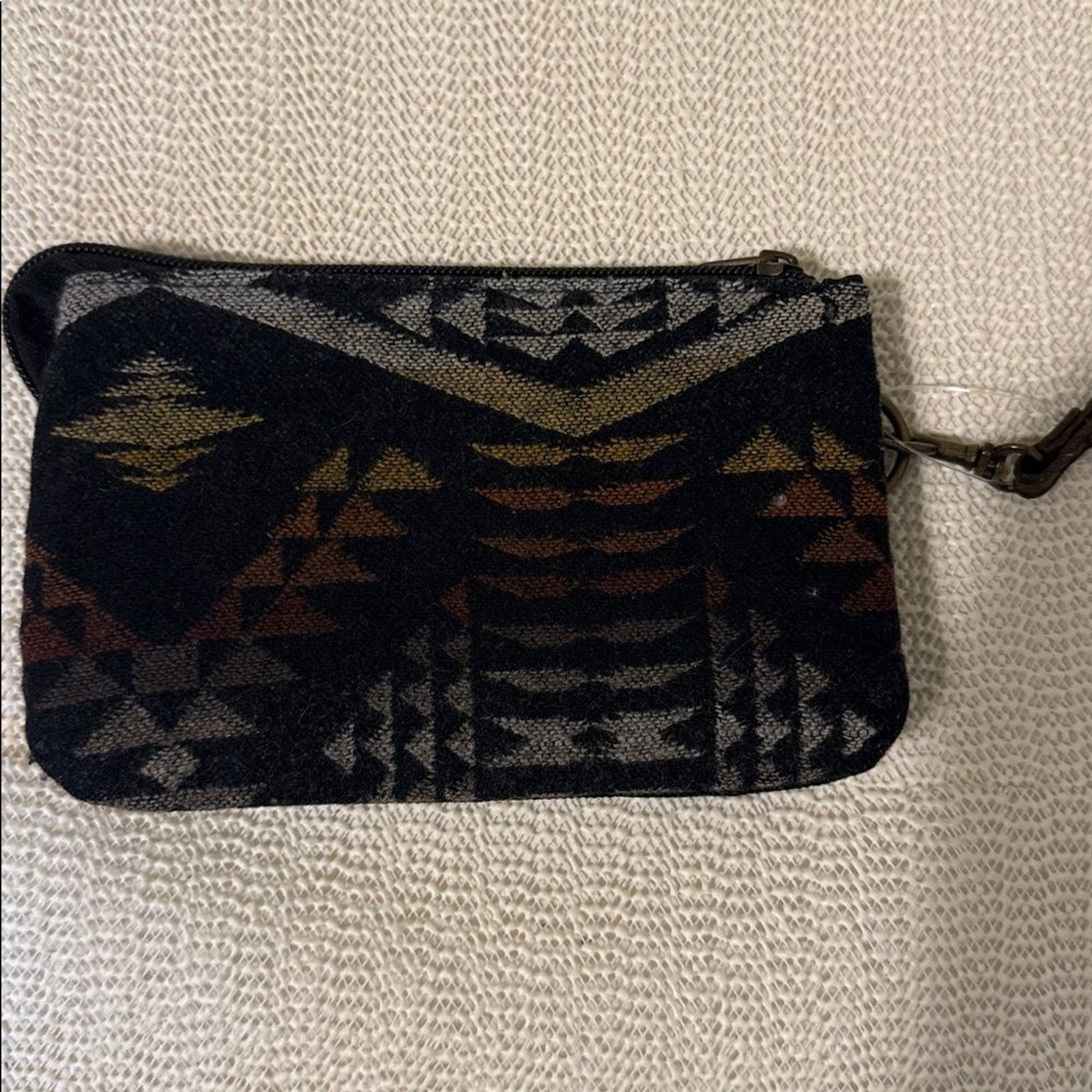Pendleton Large Three Pocket Keeper wristlet/clut… - image 5