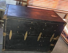 Antique Oshkosh Wardrobe Trunk – Original Interior – USA
