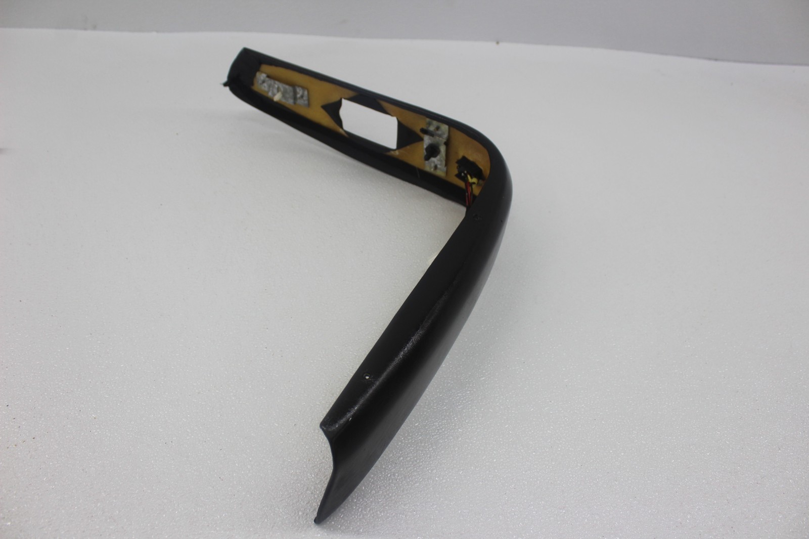 99-01 FERRARI 456 M LOWER PASSENGER SIDE SEAT PANEL COVER TRIM
