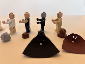 LEGO STAR WARS 7965 MILLENNIUM FALCON 99% COMPLETE WITH FIGURES NO INSTRUCTIONS