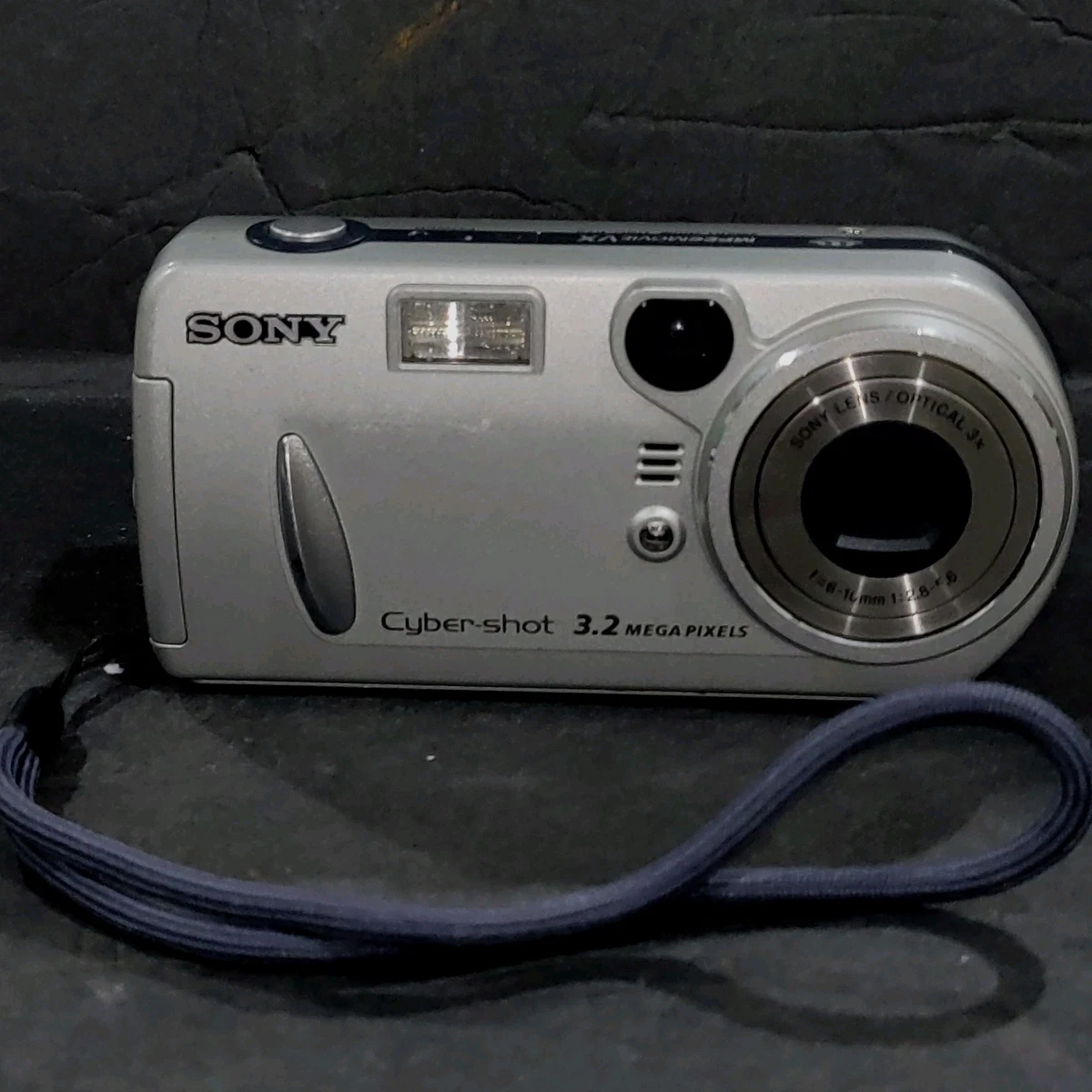 Sony Cyber-shot DSC-P72 Digital Cameras with Built - in Speaker