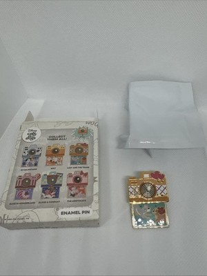 Disney BoxLunch Lady And Tramp Cats & Dogs Camera Photo Slider Mystery Pin