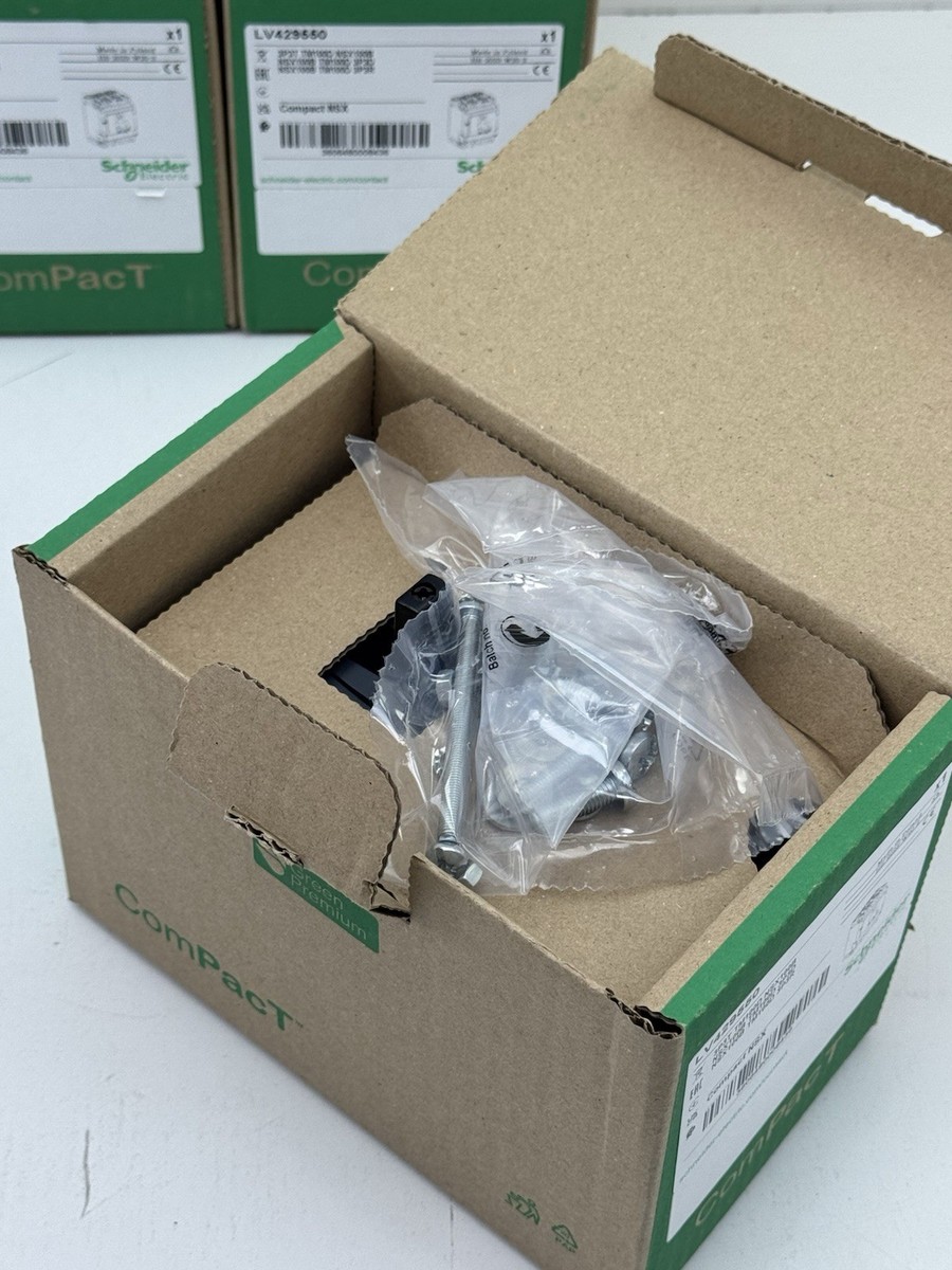 SCHNEIDER ELECTRIC LV429550 COMPACT NSX CIRCUIT BREAKER 3P3T