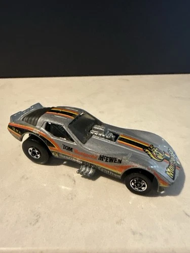 Vintage 1979 Hot Wheels Mongoose Funny Car Tom McEwen Opening Body Hong Kong