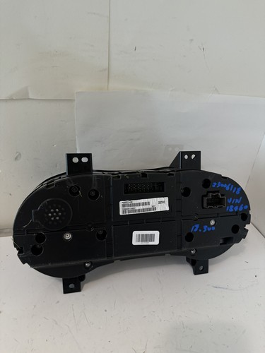 2018 Chrysler 300 SPEEDOMETER INSTRUMENT CLUSTER 3.6L OEM 68351237AC 44742KM - Picture 6 of 8