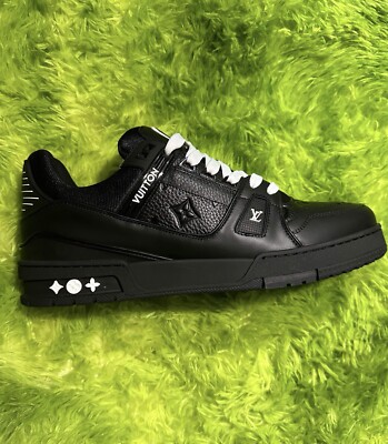 Louis vuitton men shoes Size Us 10