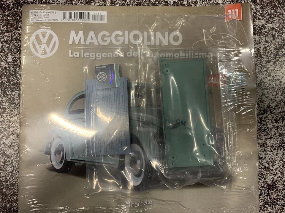 Costruisci il maggiolino scala 1:8 Die Cast N. 110 - 111 - 112. 2022 Hachette - Immagine 2 di 3