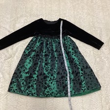 Beautiful GoodLad Size 4 Crushed Velvet Black Shiny Green Puffy Bottom Dress