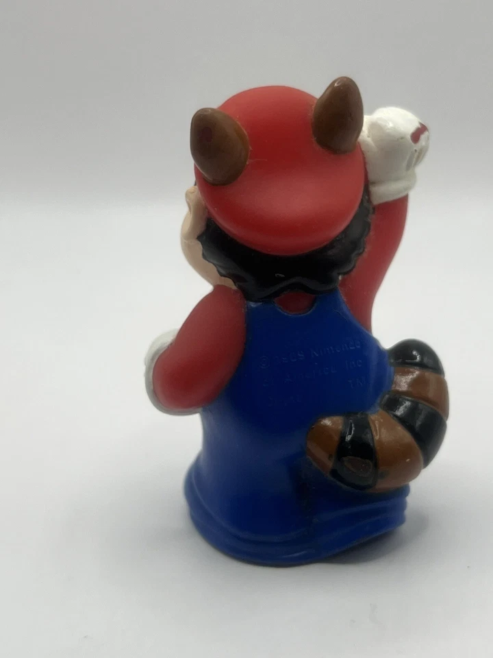 Figura de colección 1989 Super Mario Bros. 3 McDonalds Happy Meal juguete mapache Tanooki Foto 3 de 4