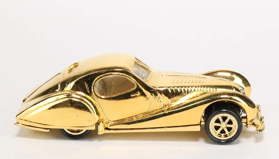 HOT WHEELS TALBOT LAGO, FAO SCHWARZ 24K GOLD CLASSICS SET CAR - Image 2 of 4