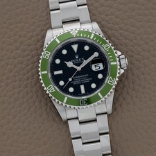 Rolex Rolex Submariner Date 'Kermit' 40 Stainless Steel - 100% Complete