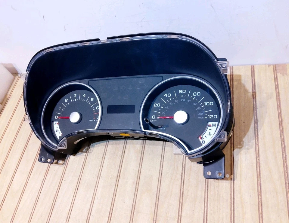 2008 Ford Explorer Non Sport Trac Instrument Cluster 195,444 Mi ID 8L2T10849AB - Image 3 of 4