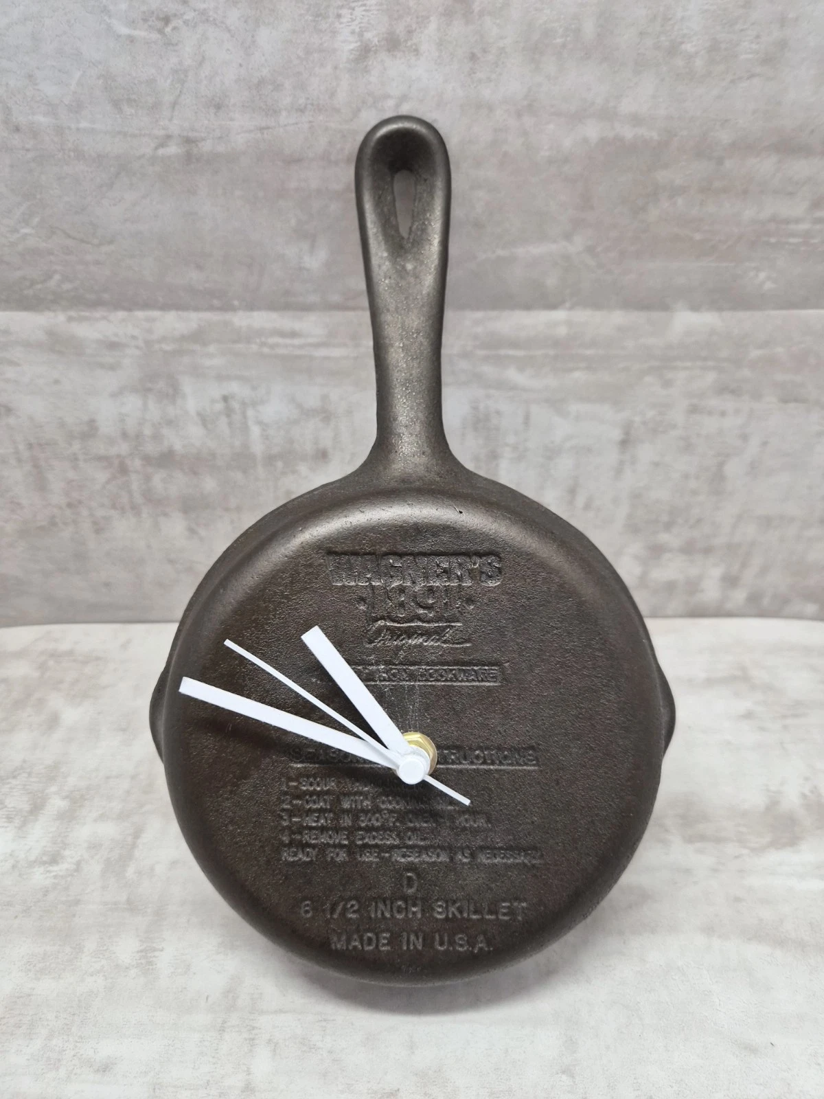 Upcycled Wagner's 1891 Original Cast Iron Skillet Wall Clock 6 1/2" Farmhouse