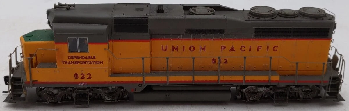 PROTO 2000 Union Pacific Railroad HO Model Railroad Locomotives