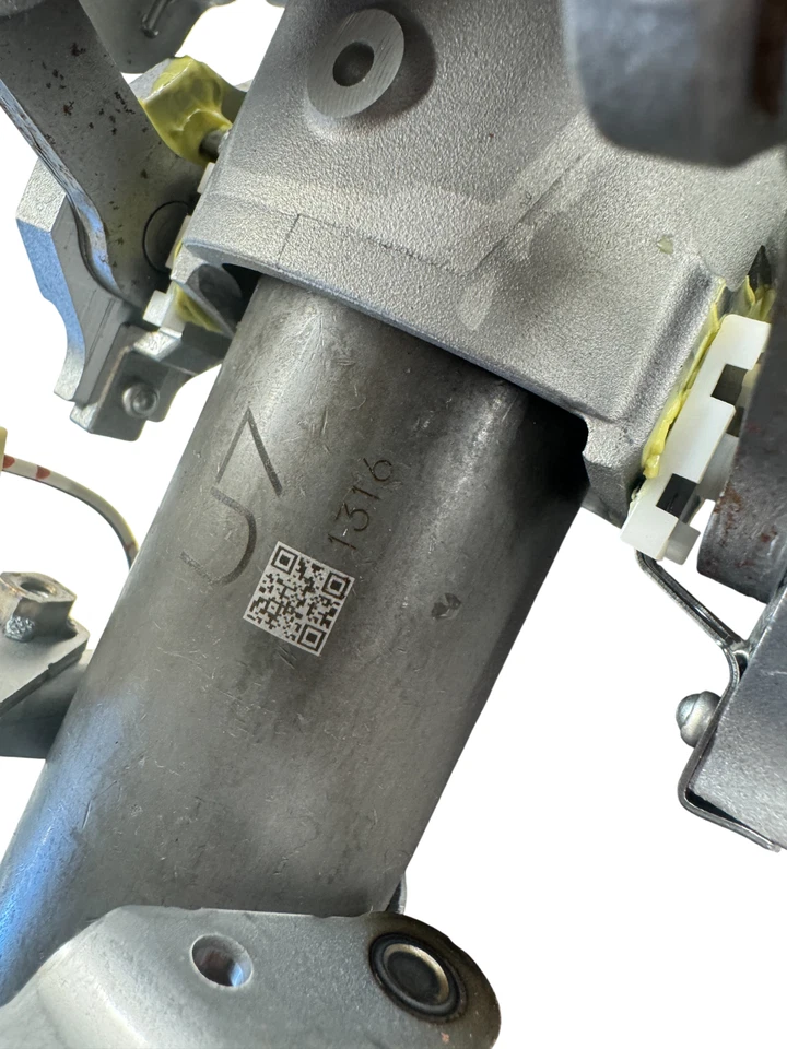 2018-2021 Lexus LS500 AWD Steering Column OEM 8927-33030 - Image 4 of 4