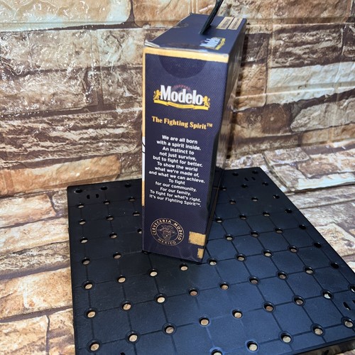 Modelo True Wireless Speaker Bluetooth With Phone Holder And Lights 3-Watts New - Picture 4 of 7
