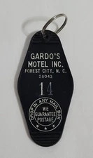 Vintage Gardo's Motel Hotel Room Key Chain Fob Forest City North Carolina RM #14