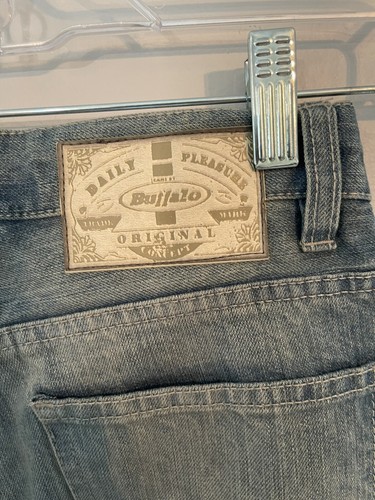 Boys Buffalo Jeans Size 10 Easy Straight Leg - Picture 4 of 9