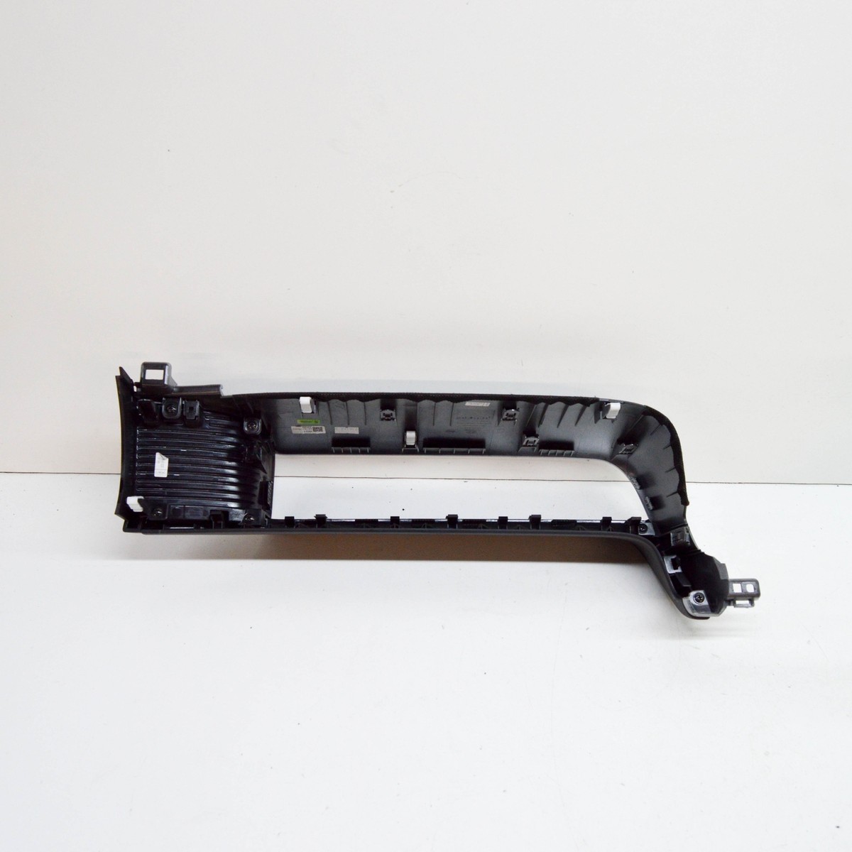 【バイイー】 HYUNDAI IONIQ 5 NE EV Dashboard Panel Center Trim LHD 84787
