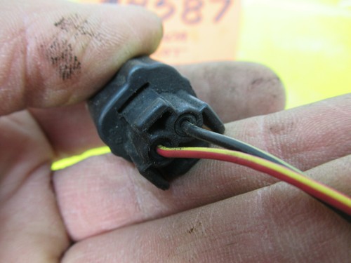 CONECTOR ENCHUFE CABLE apagado INTERRUPTOR DE VACÍO CONTROL PURGA SOLENOIDE para 03 PILOTO 02 MDX - Imagen 5 de 7