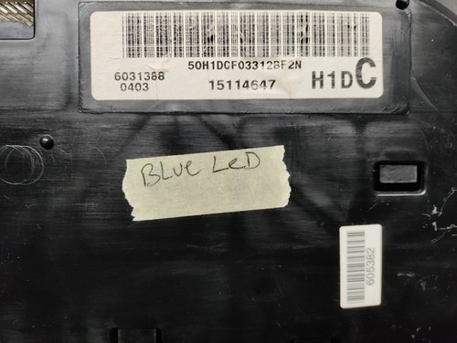 2003 2004 GMC Yukon Instrument Cluster *BLUE LEDs* (Miles 393897) 15114647 - Picture 4 of 4