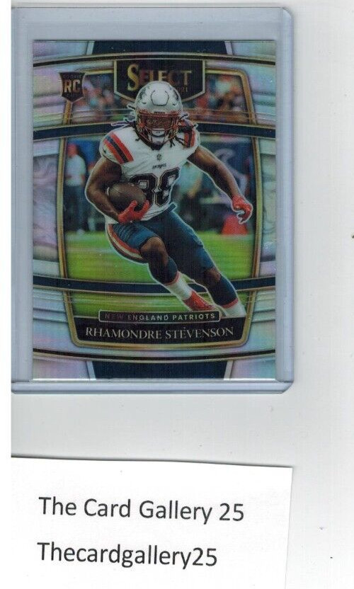 Rhamondre Stevenson 2021 Panini Select Concourse 75 Rookie RC Silver Prizm HOLO