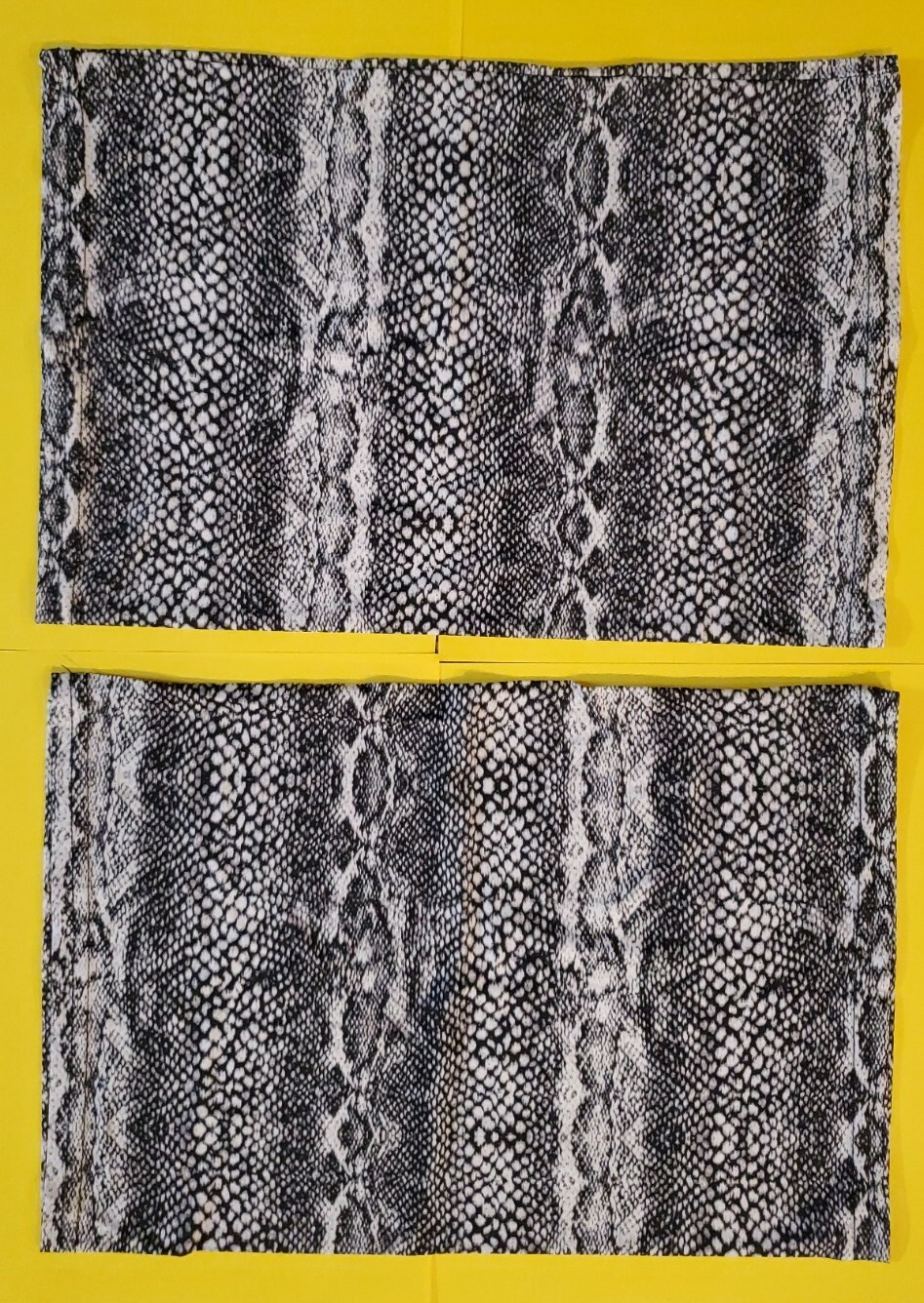 4 pack Genovega Protection Face Cover Mask Neck Gaiter Balaclava Cheetah Leopard