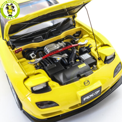 1/18 Mazda RX-7 RX 7 Spirit R Yellow Polar Master Diecast Model